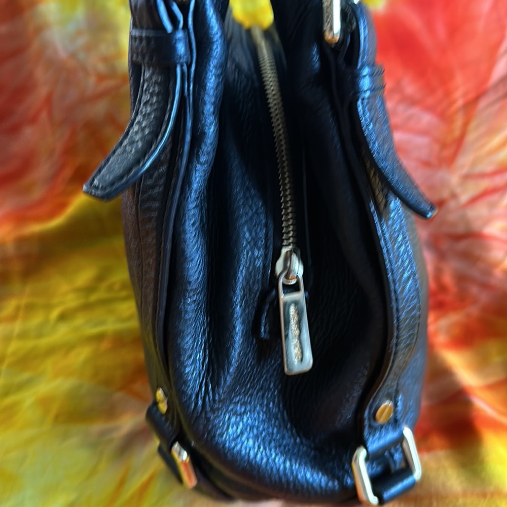 Michael Kors Soft Leather 3 compartments - Picture 4 of 6